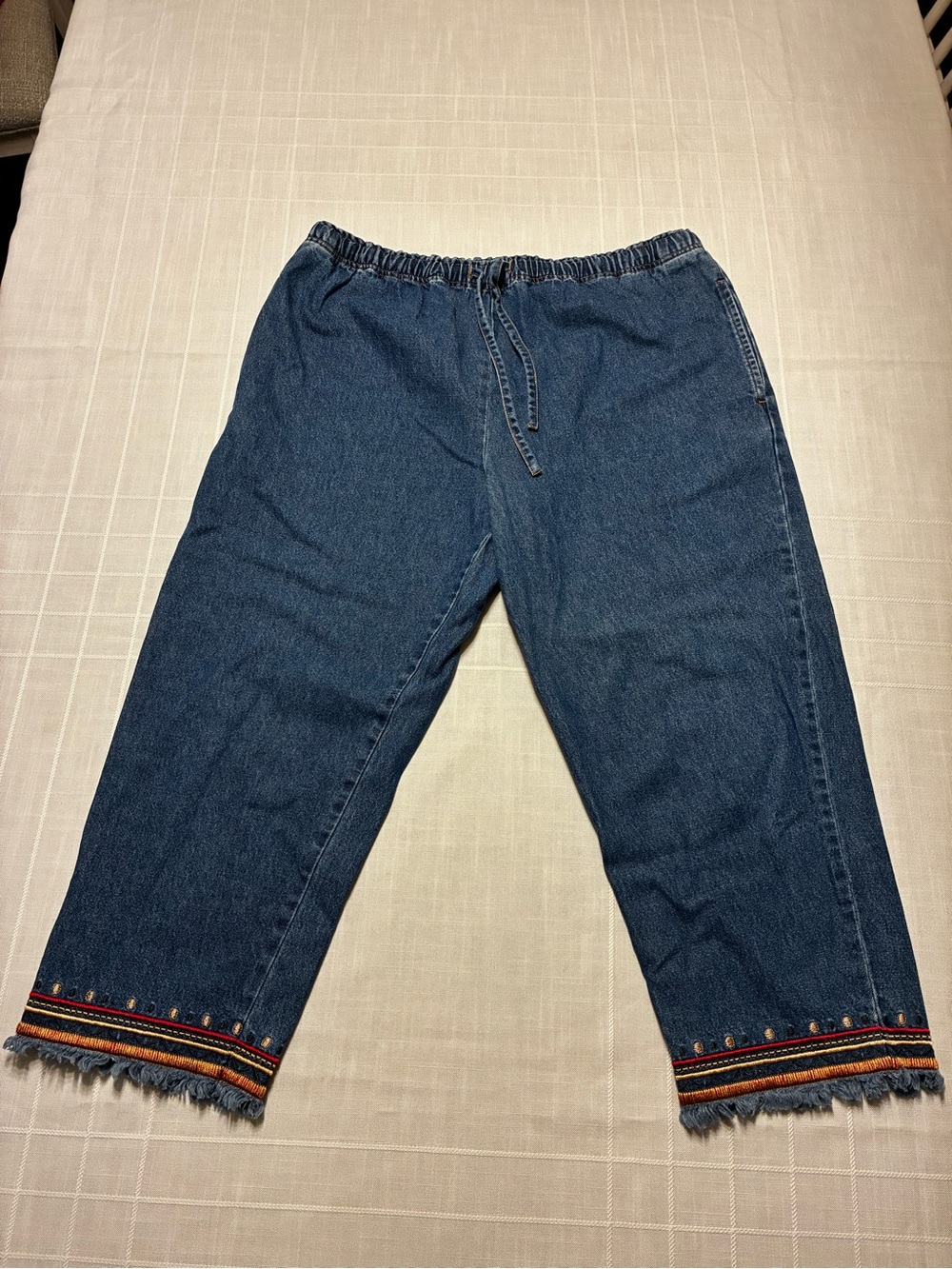 Mountain Lake Blue Denim Pull-On cropped Pants with Embroidered Hem